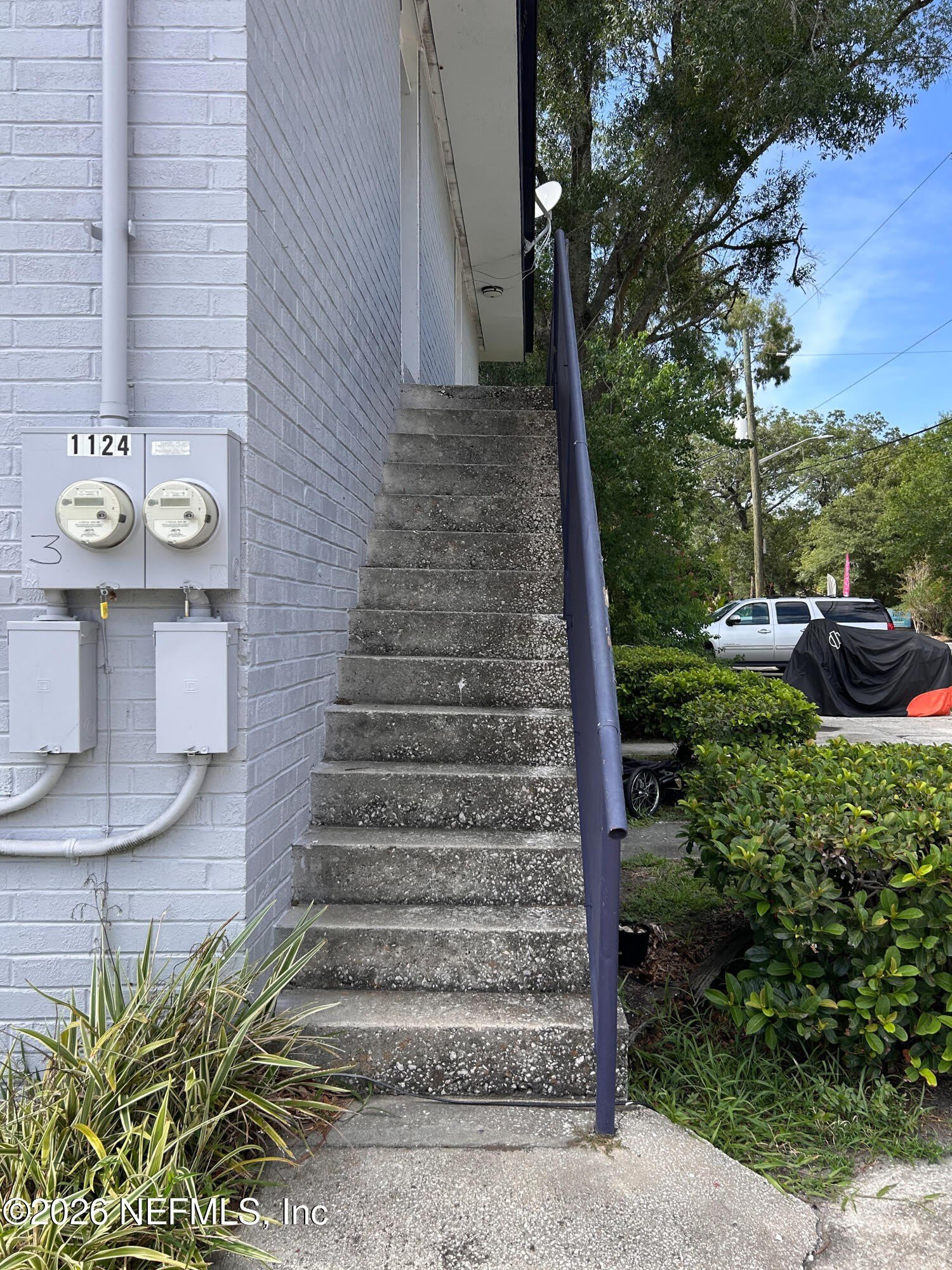 1124 WOODRUFF Avenue – photo 2