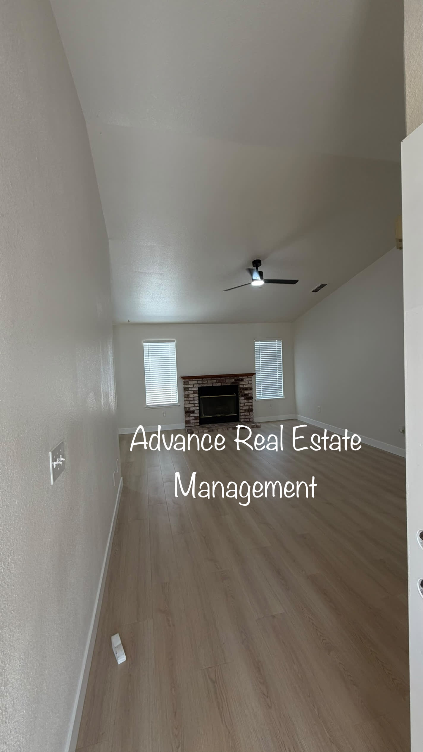 8149 Visalia Way – photo 3