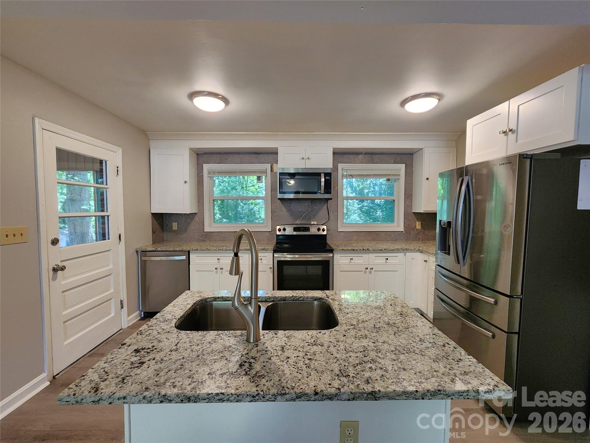 502 S Emerson Street – photo 5