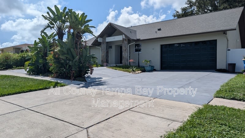 1731 Union St – photo 2