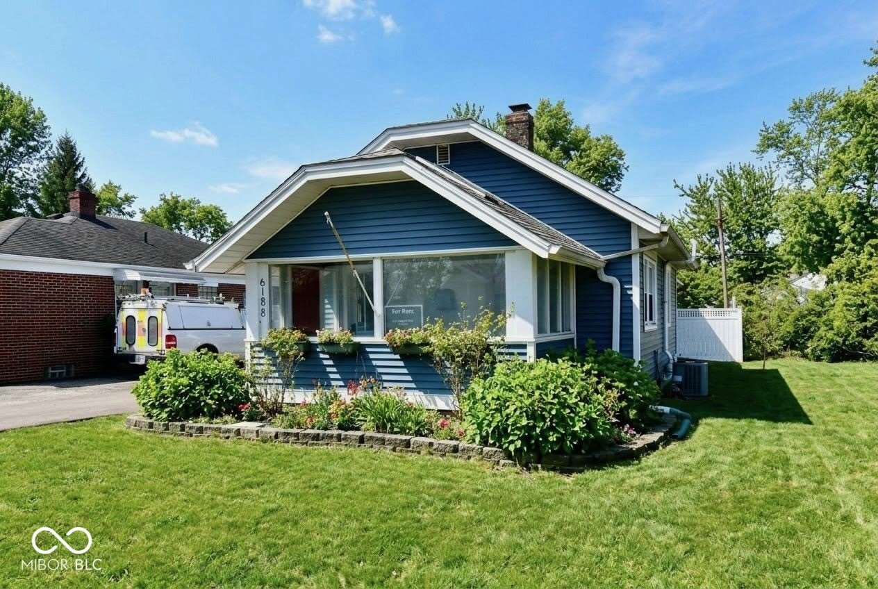 6186 Evanston Avenue – photo 4