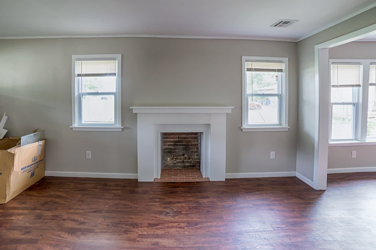 Full gut remodel! All new everything!! Come check it out. – photo 1