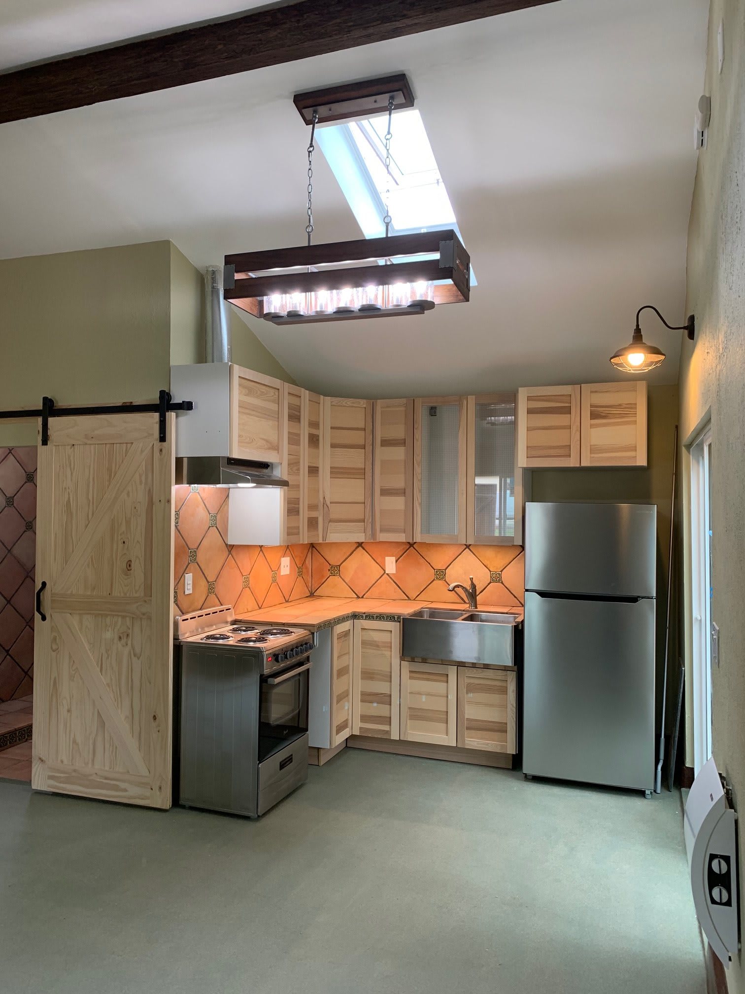 8049 Campion Dr – photo 1