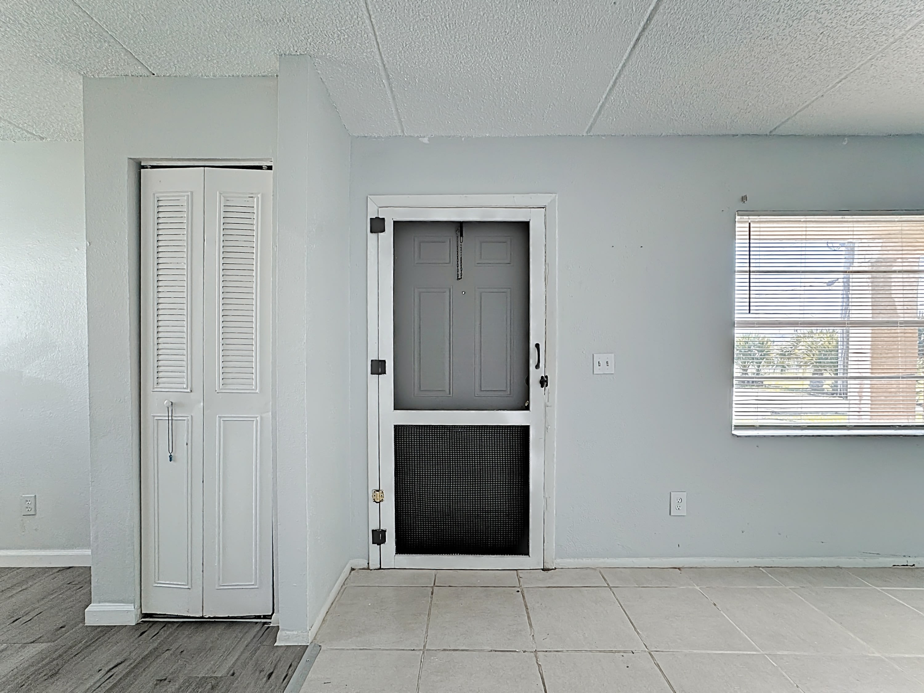 694 Michigan Court – photo 2
