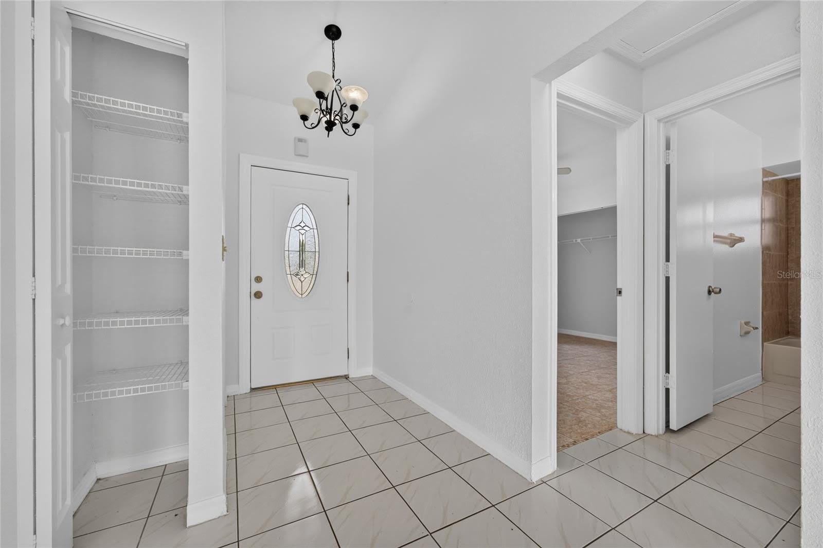 913 SAN RAFAEL Way – photo 5
