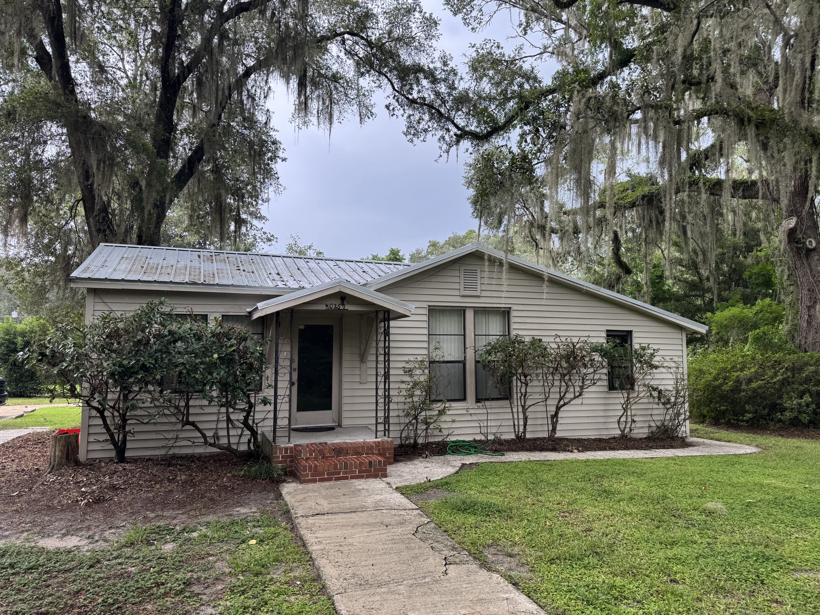 4025 Sw 20Th Drive – photo 2
