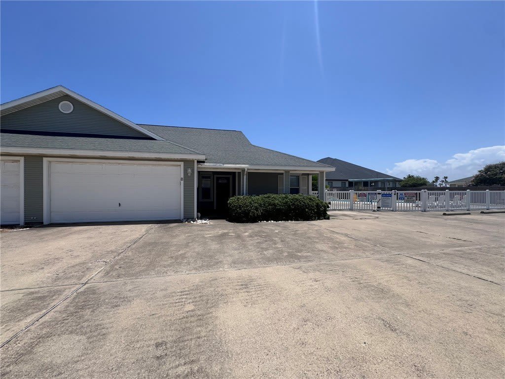 15649 Palmira Avenue – photo 1