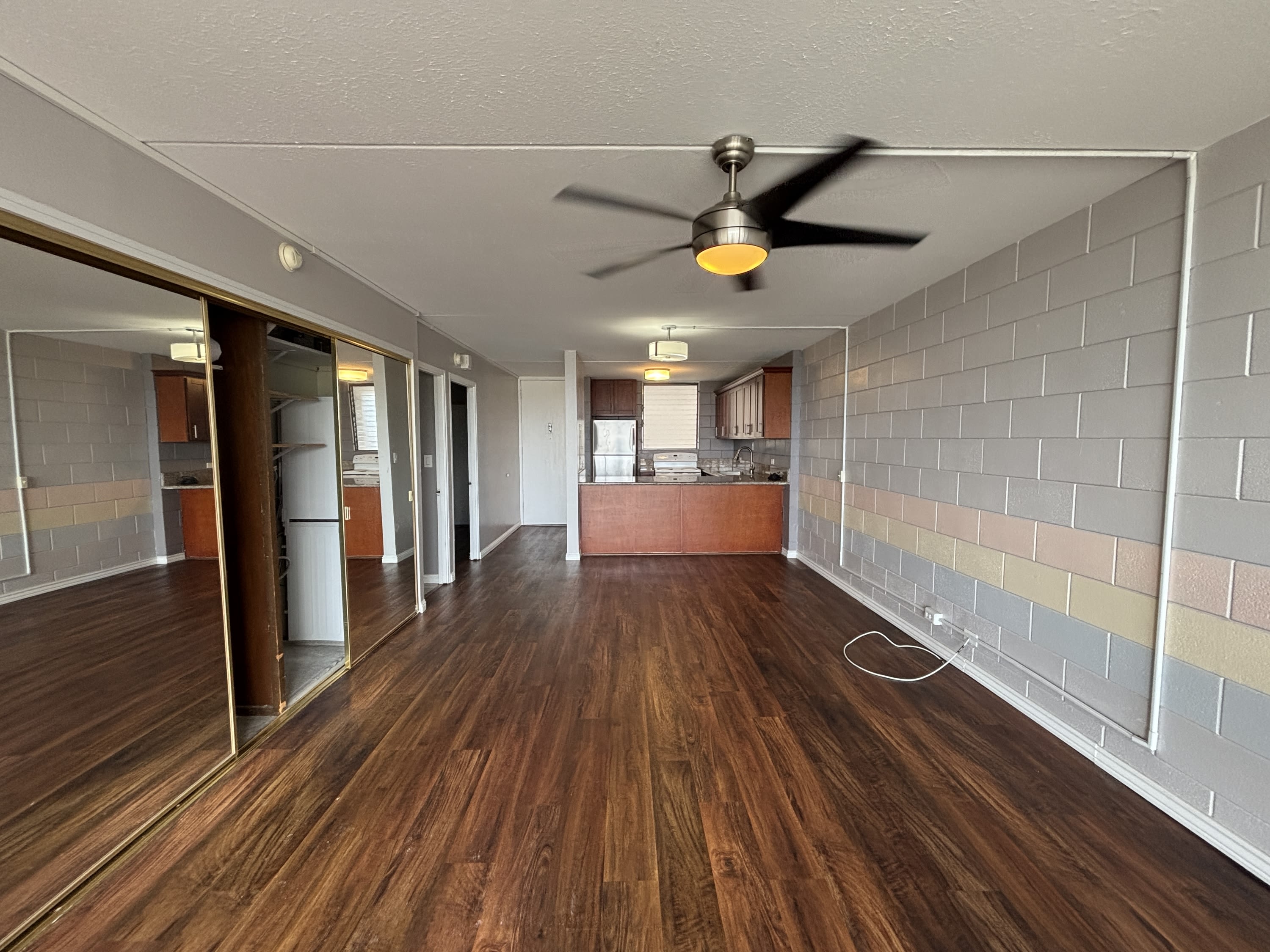 1320 Alexander Street 801 801 – photo 2