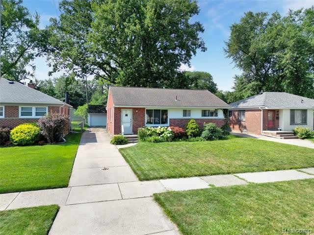 437 W Sunnybrook Drive – photo 2