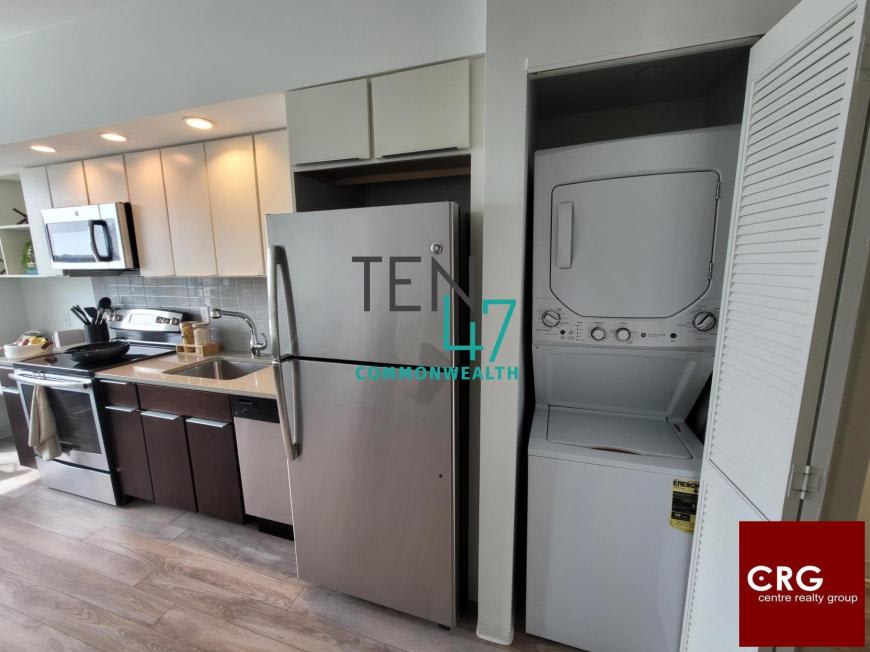 1045 Commonwealth Ave – photo 3