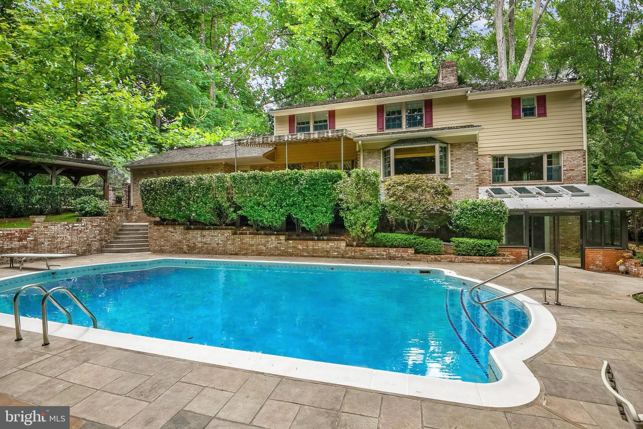 929 WOBURN Court – photo 1