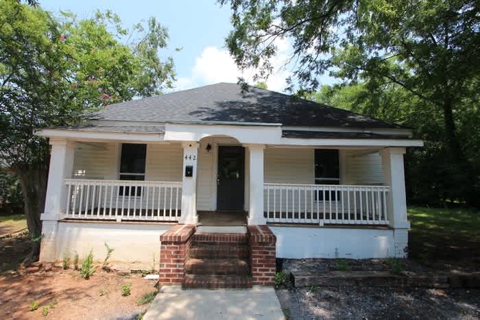 442 Hall Street – photo 2