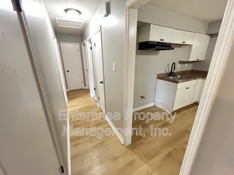 5362 Beaverton Dr – photo 4