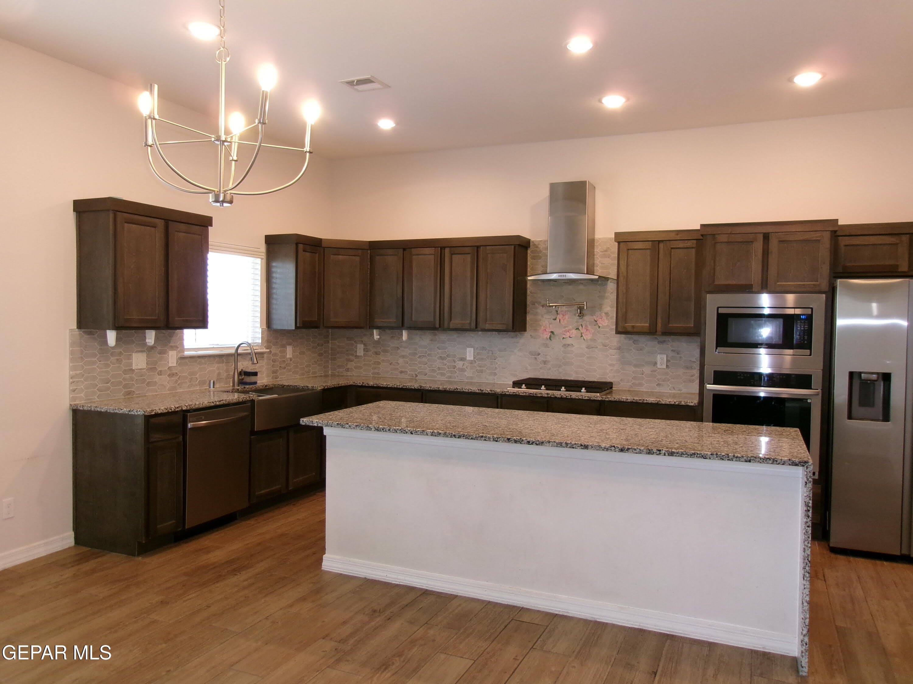 11361 HIDALGO Drive – photo 2