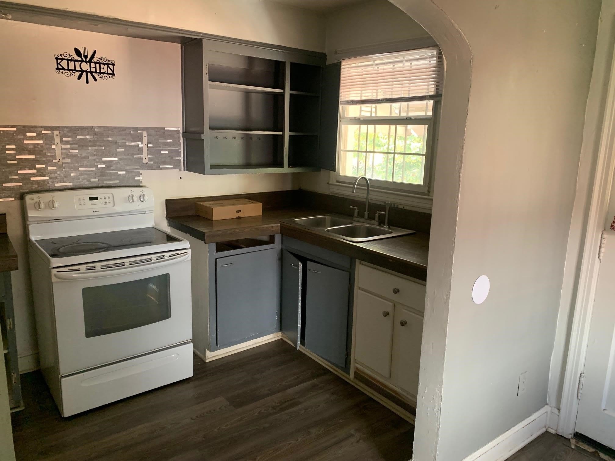 1191 N GRAHAM St – photo 4