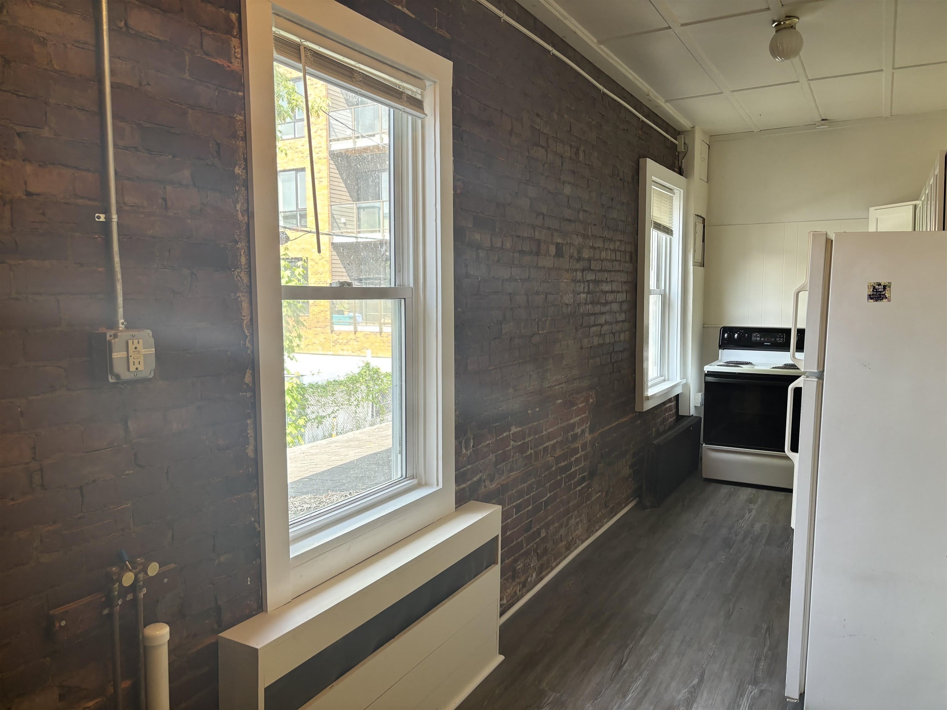 75 N Main Street – photo 5