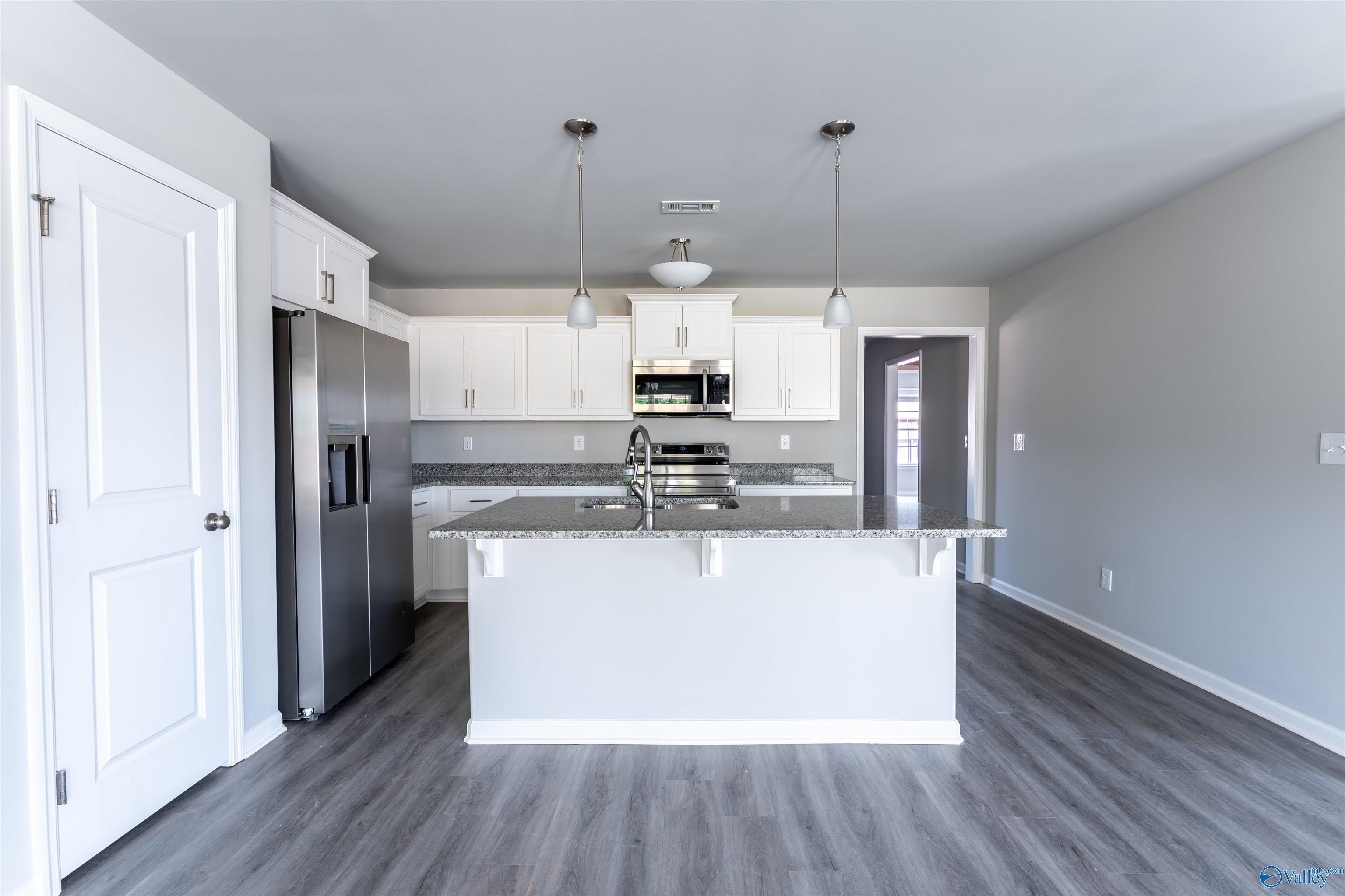 136 Ocean Springs Avenue – photo 5