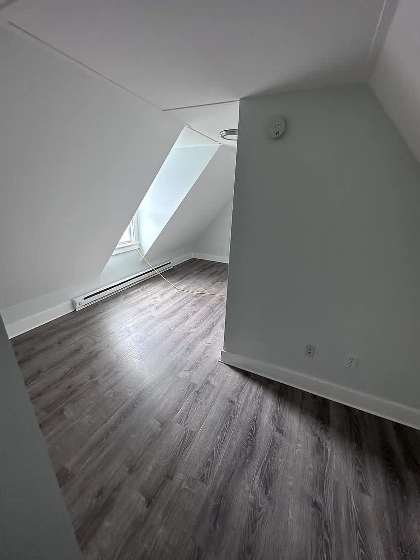 111 Laurel Hill Avenue – photo 5