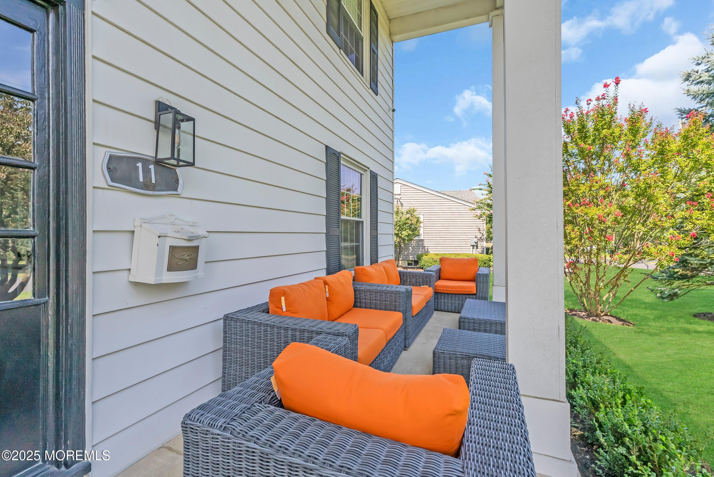 11 Pinewood Avenue – photo 4