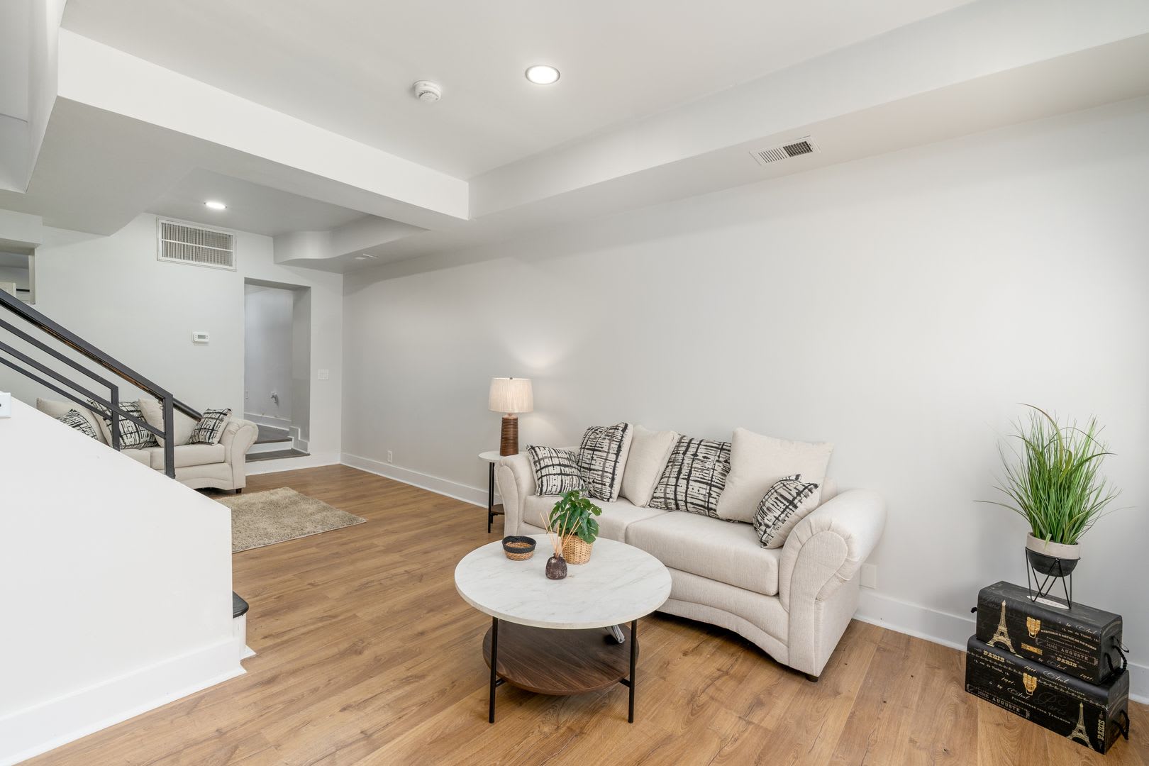 Furnished 3-Bedroom, 3-Bathroom Rental Close to University of Maryland and Downtown – photo 4