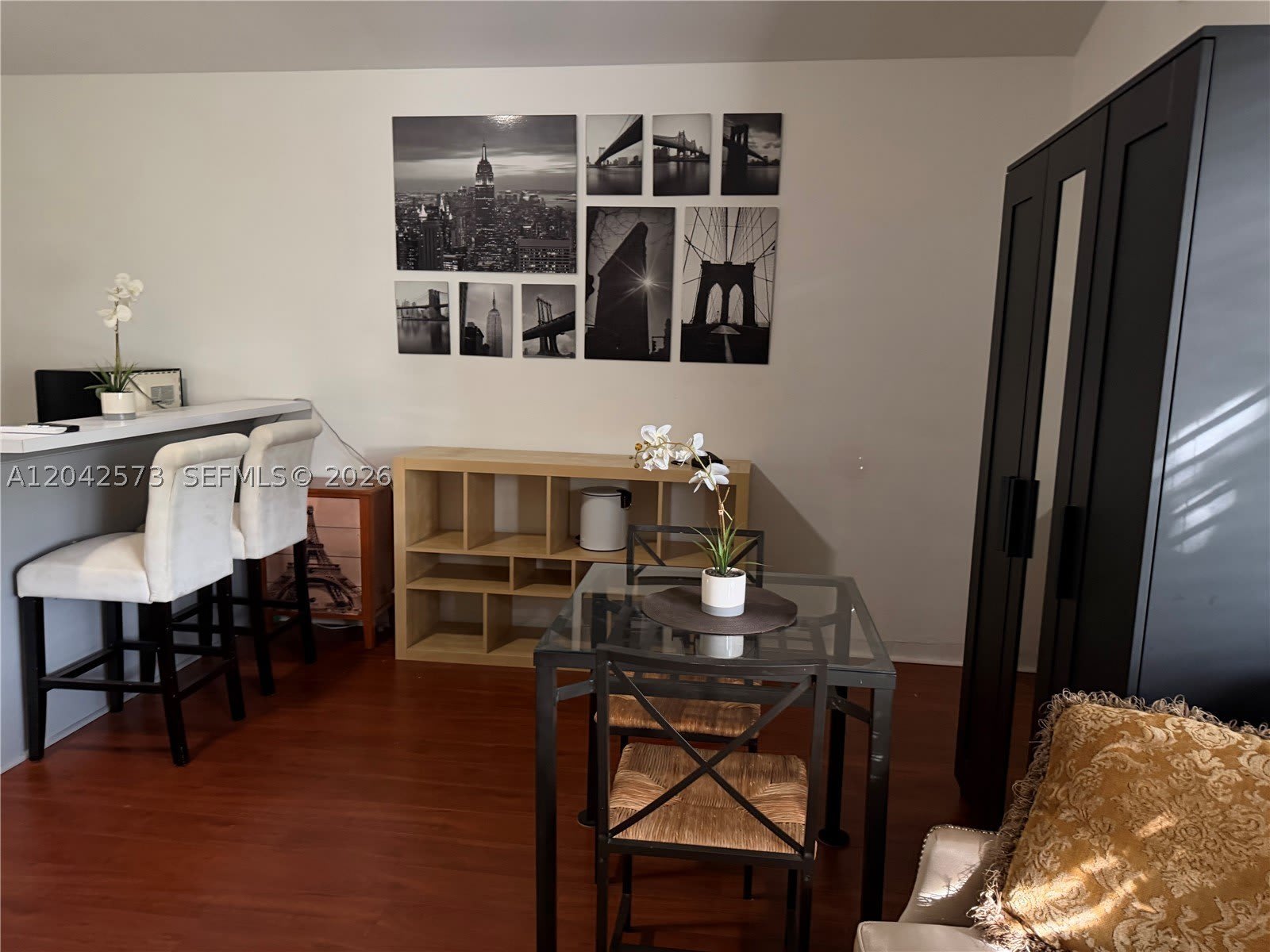 2633 NE 32nd St – photo 5