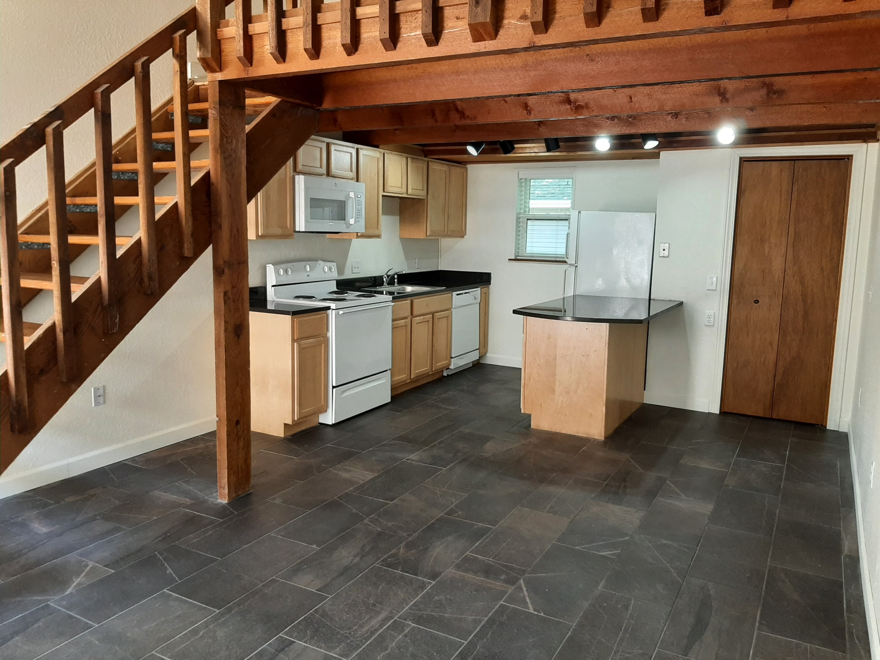 123 West Virginia Avenue #4 – photo 3