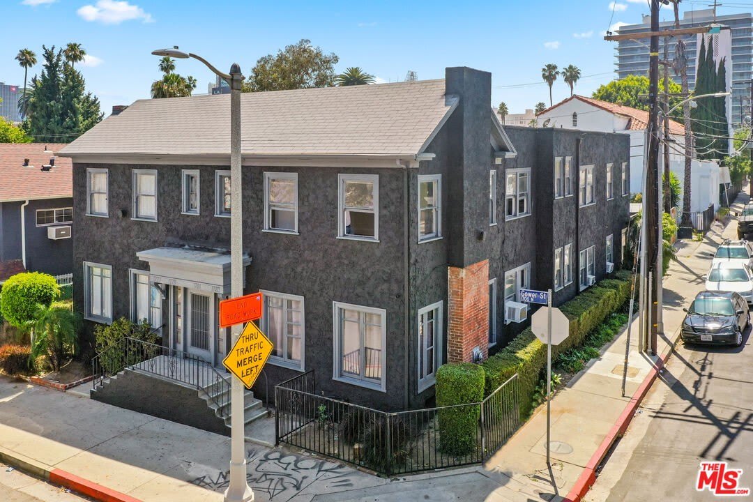1777 N Gower St – photo 3