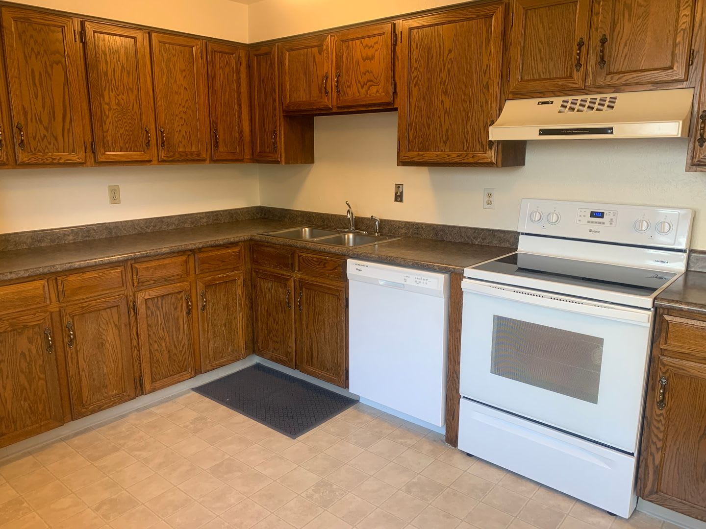 Immaculate Ranch with Large Backyard and Basement in Arvada – photo 5