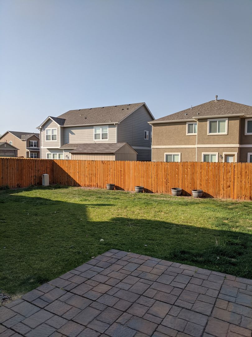 Open layout two-story home – photo 4