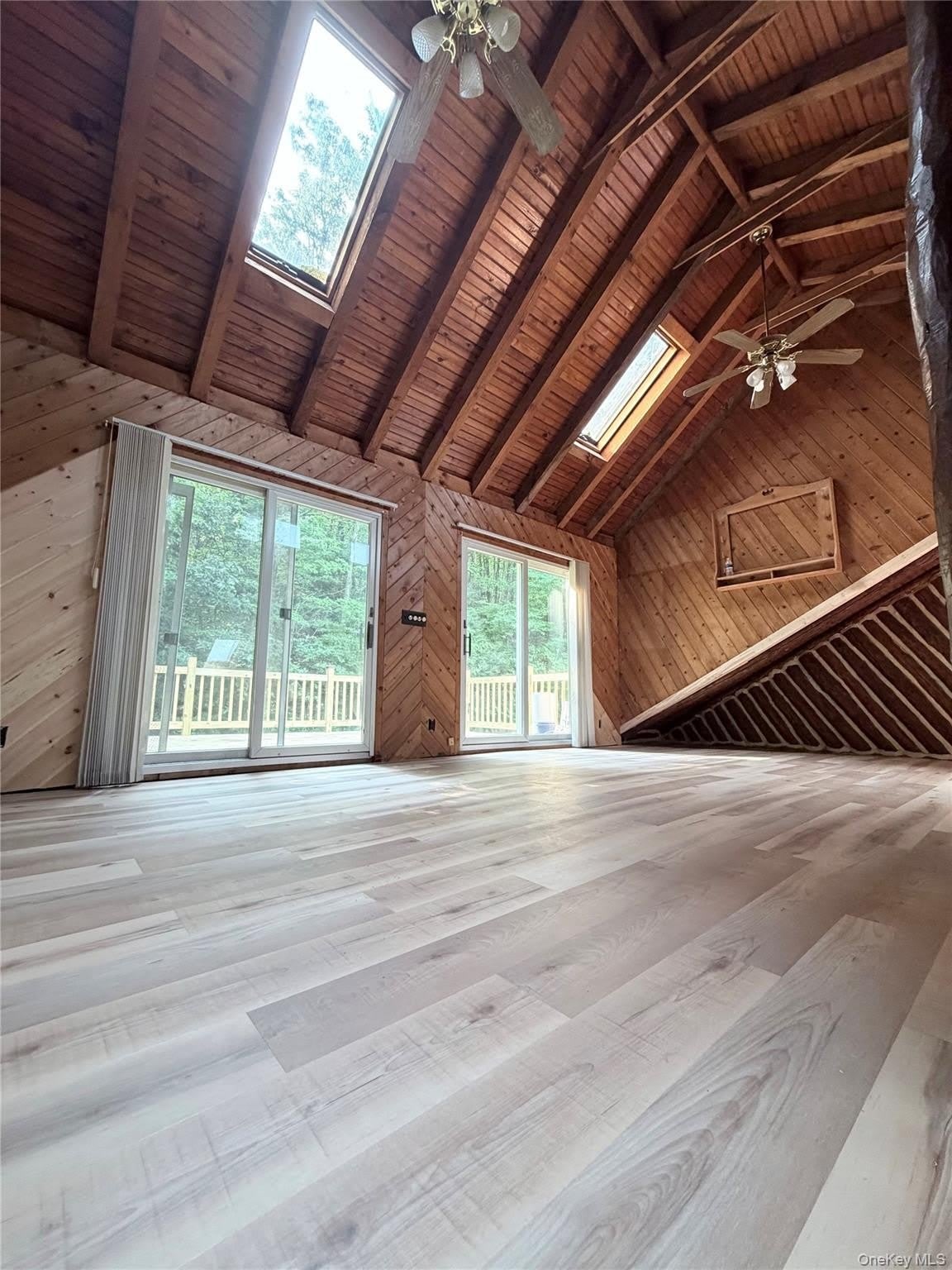 12 Mountainview Road – photo 2