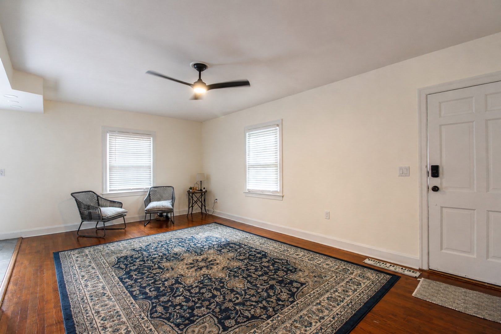 Charming 3 Bedroom, 2 Bath Home in Cookeville! – photo 3