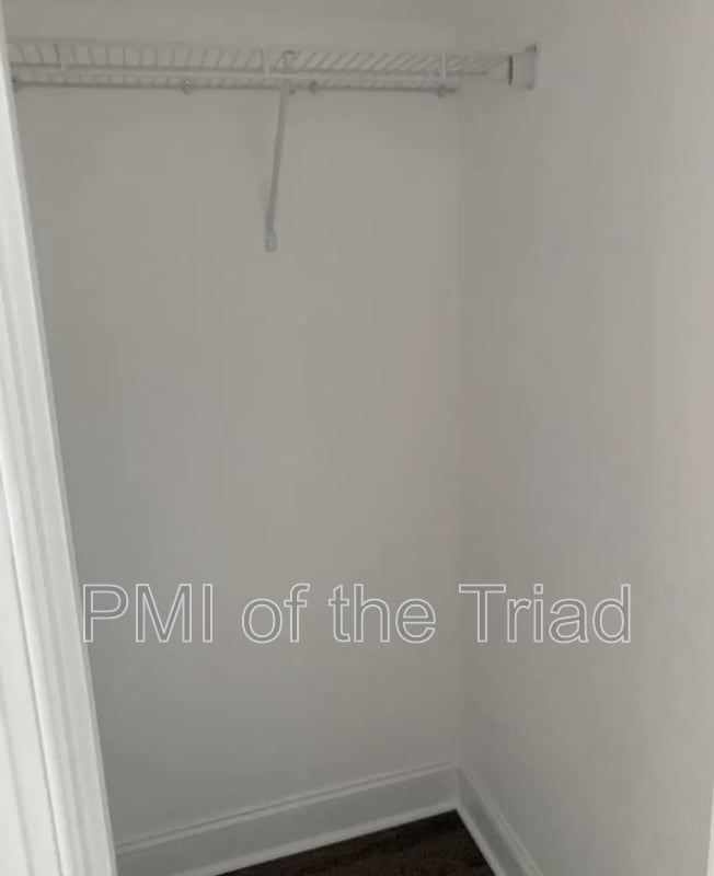 868 Silver Leaf Dr – photo 3