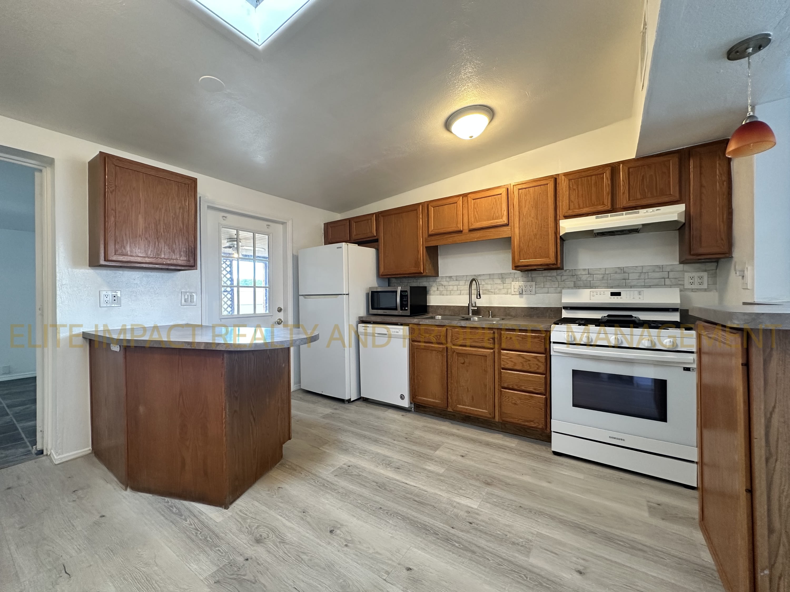 4049 North Ray Place – photo 5