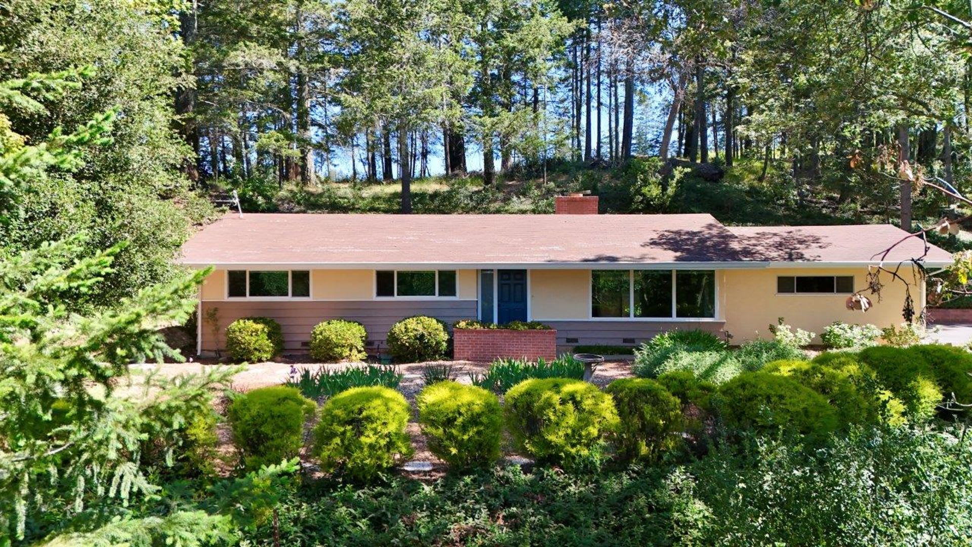 Peaceful and Easy Feeling, Angwin 3 Bedrooms, 2 Bathrooms – photo 2