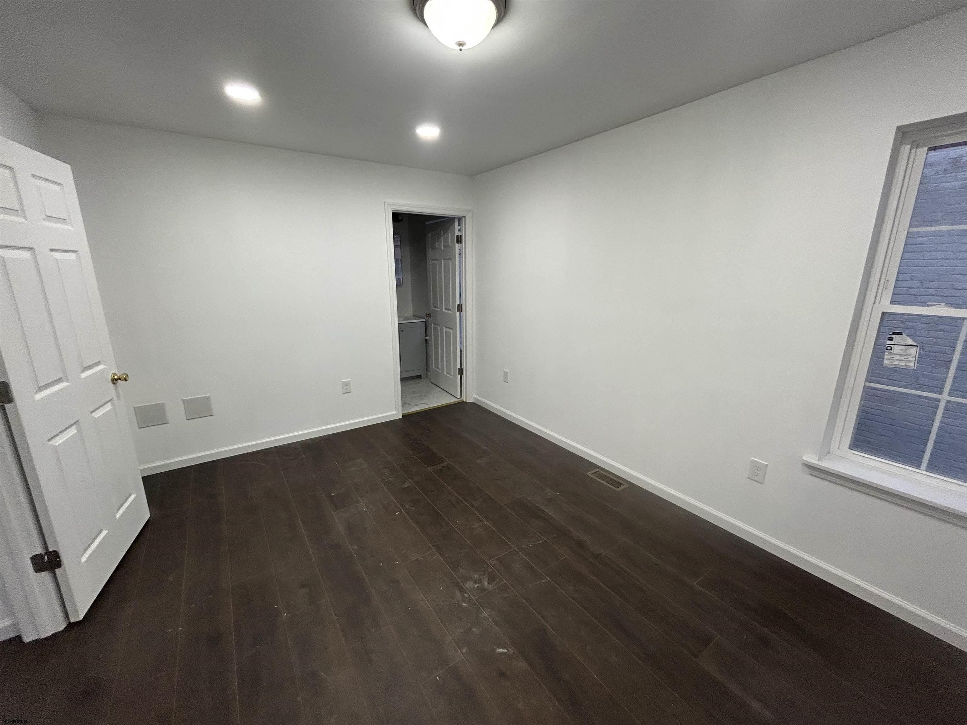 2821 Arctic Avenue – photo 5