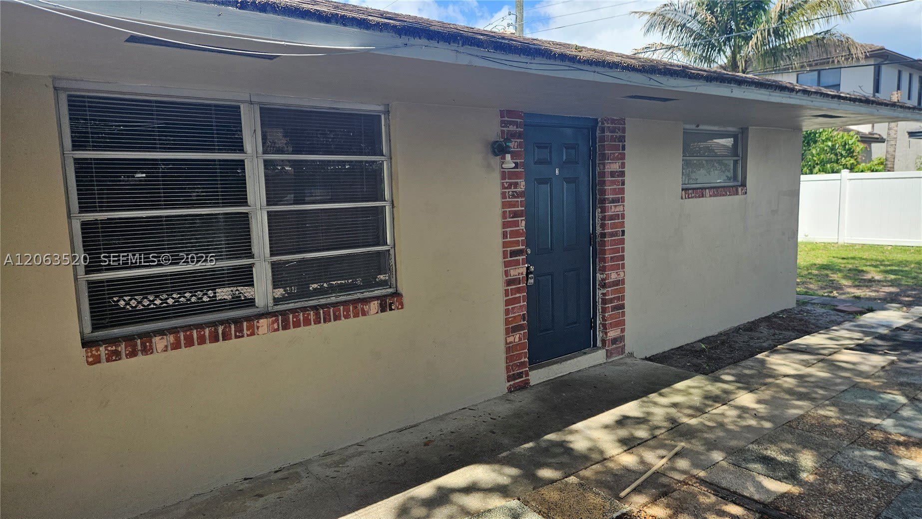 5030 Sw 26Th Ave – photo 2