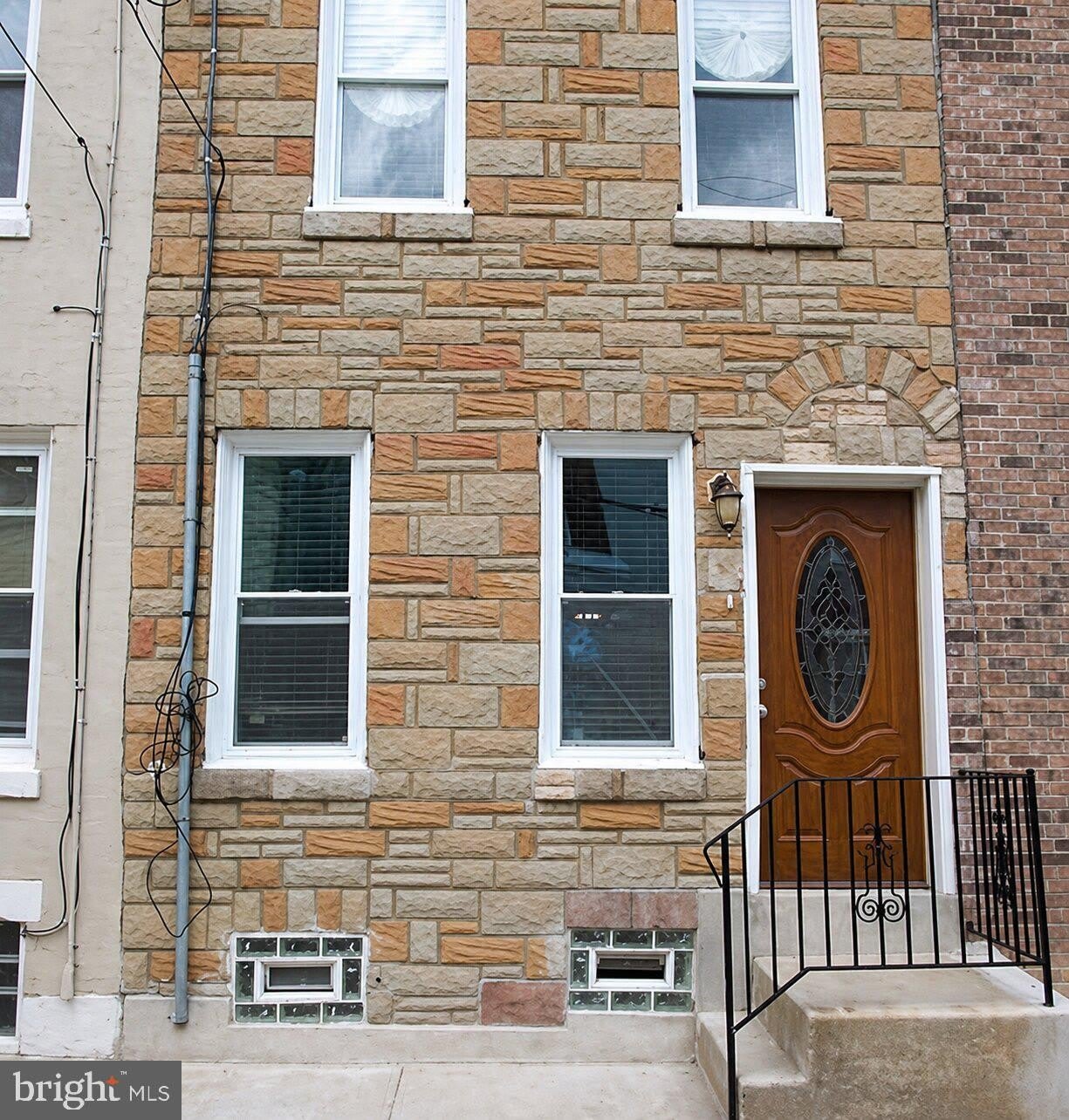 2415 W SEYBERT Street – photo 1