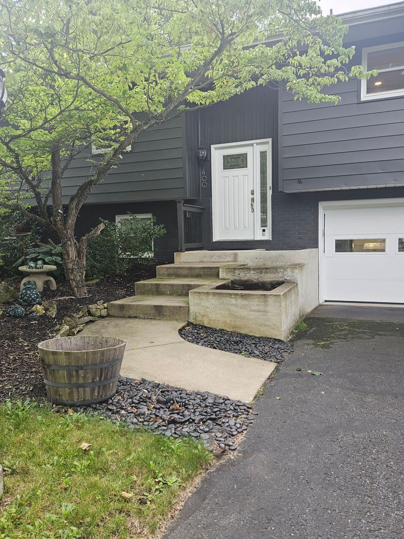 3 Bedroom 2 Bath In Houserville – photo 2