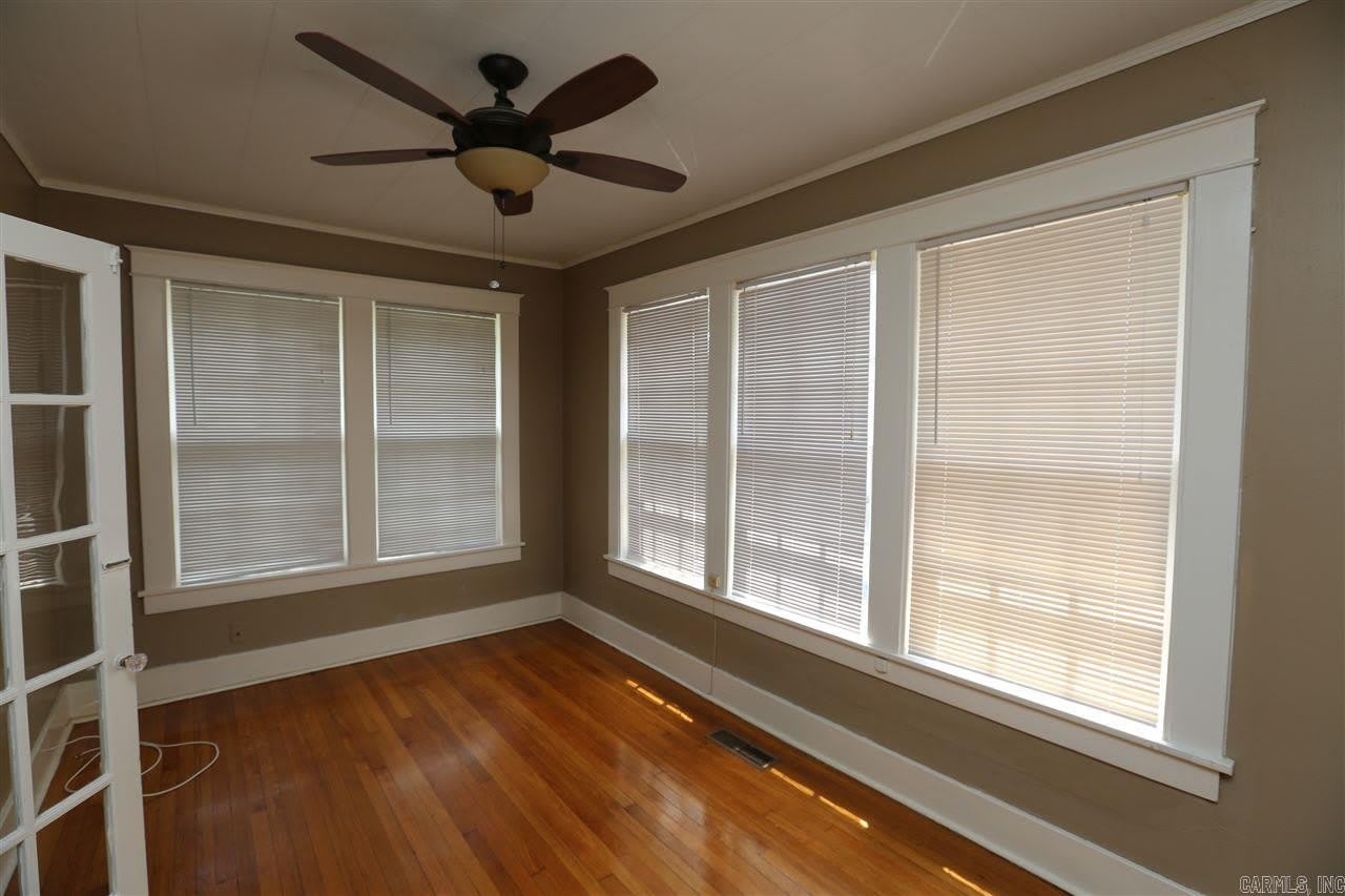 518 Ridgeway – photo 3
