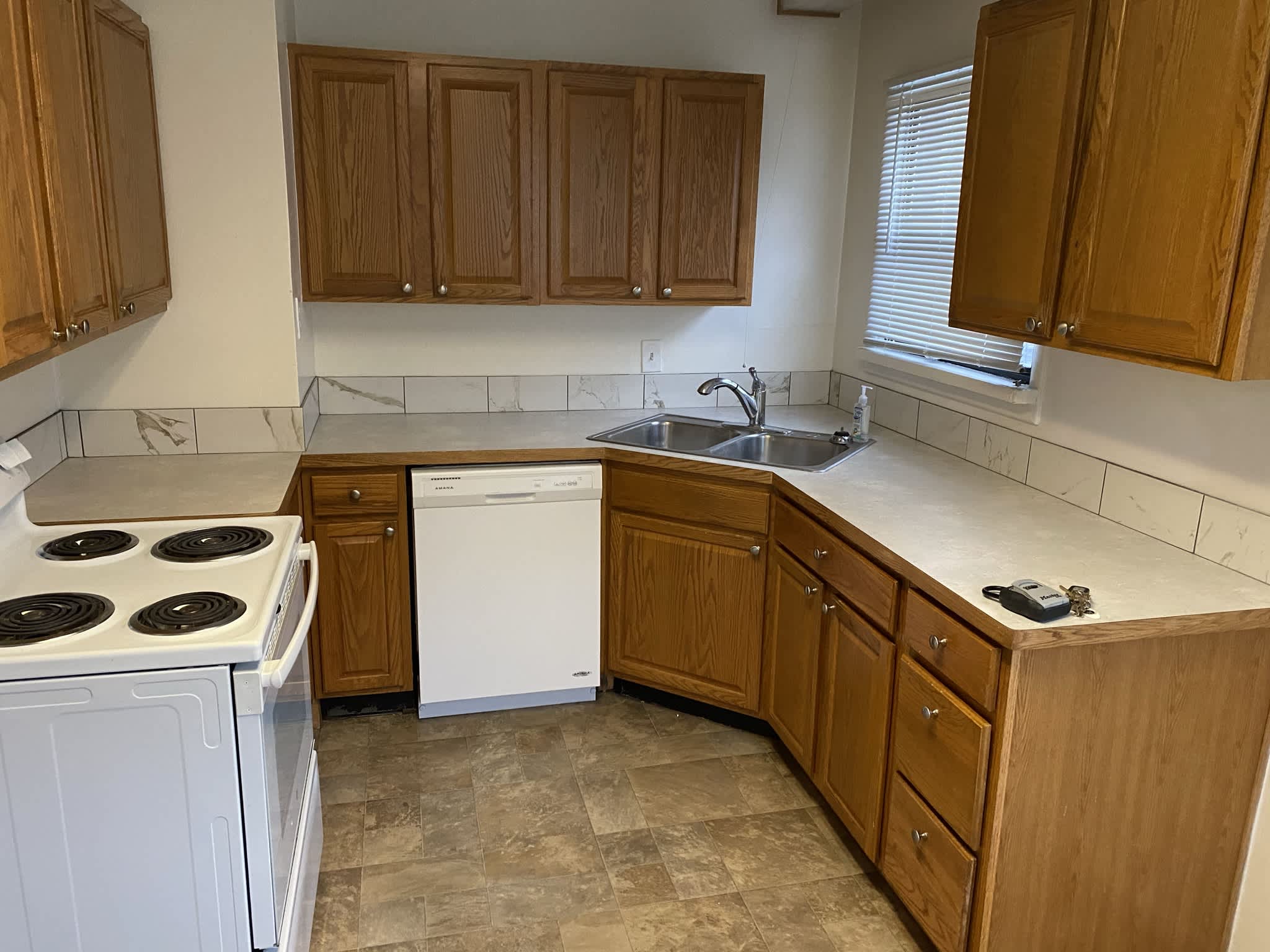 1101 East 420 South Street – photo 2