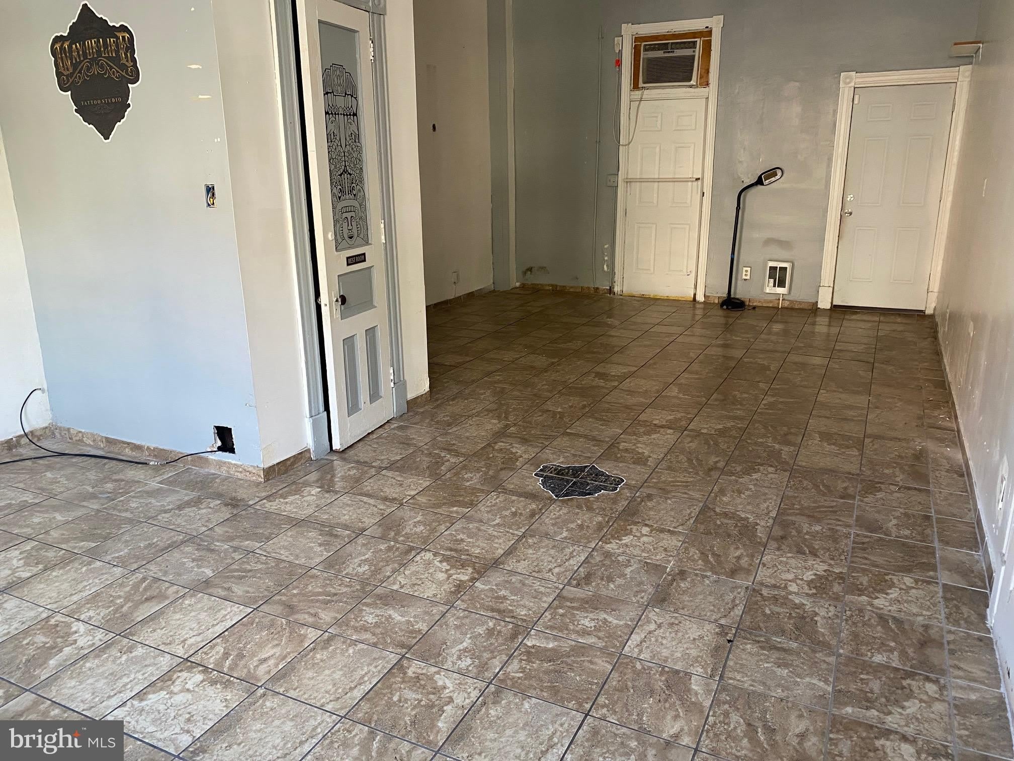 114 S 6TH Street – photo 3