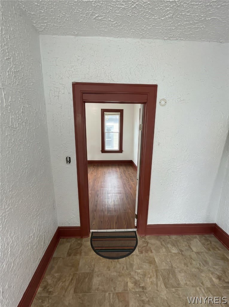 298 Winslow Avenue – photo 4