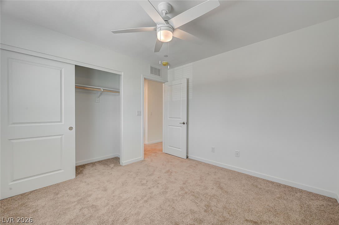 324 Lupton Avenue – photo 4