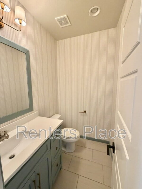 803 East Delmar Place – photo 5