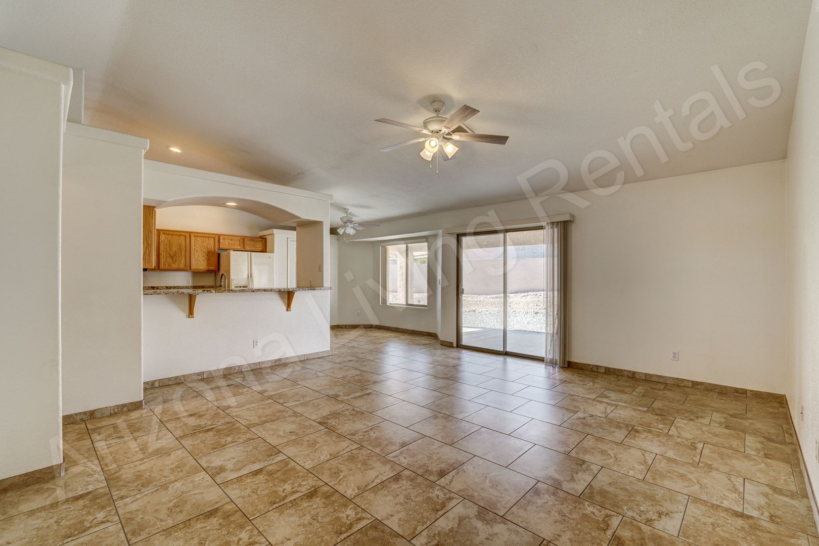 PRIME LOCATION – photo 3