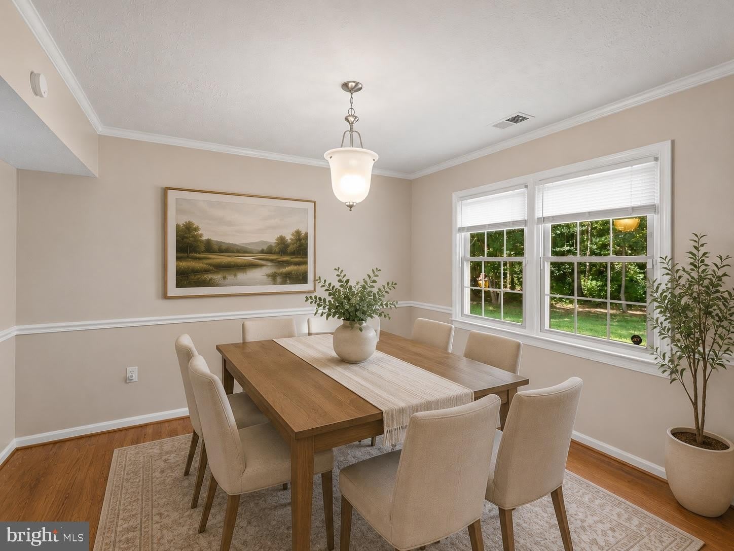 2324 KENT Court – photo 4