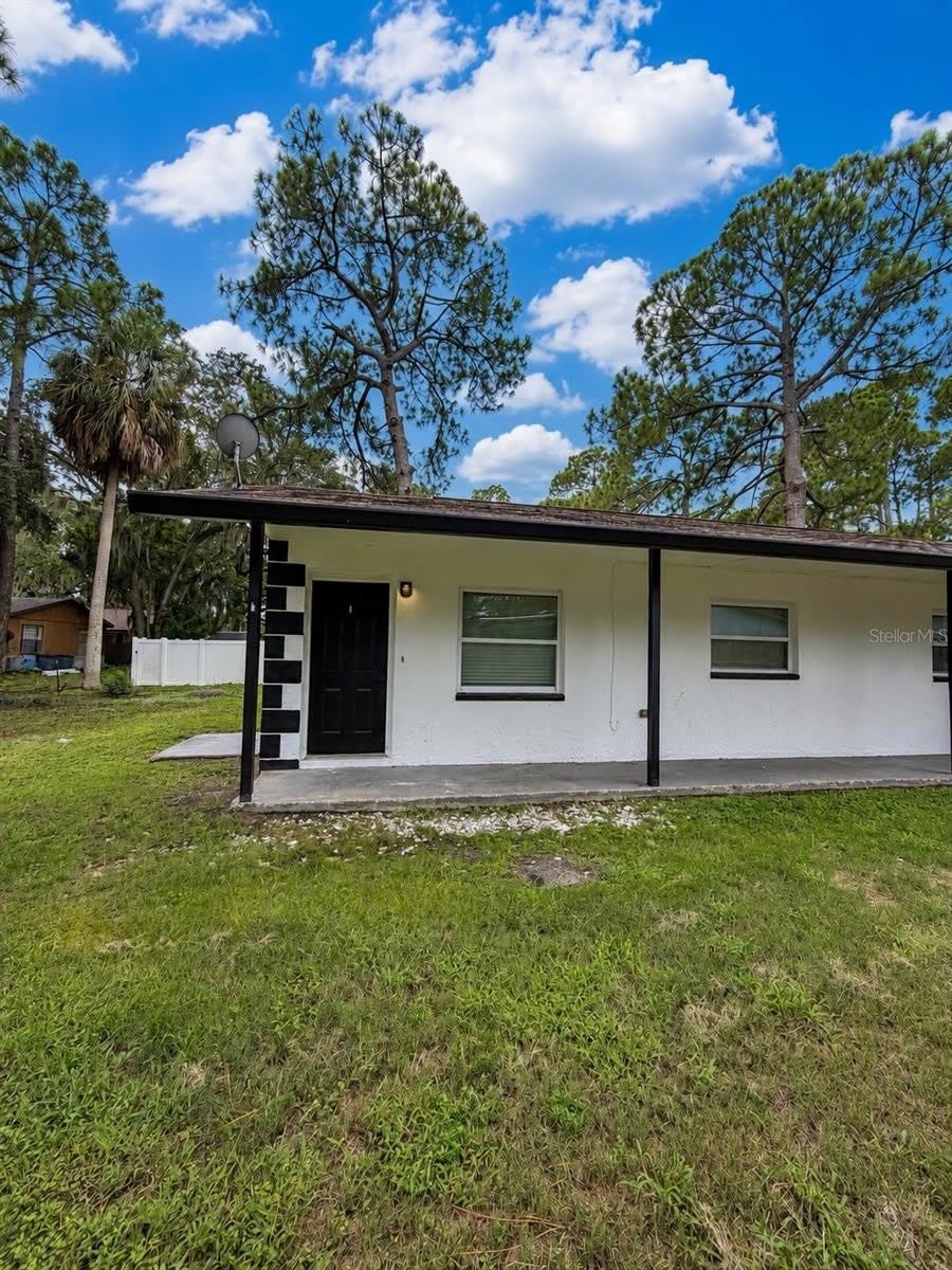 7132 OAKWOOD Drive – photo 1