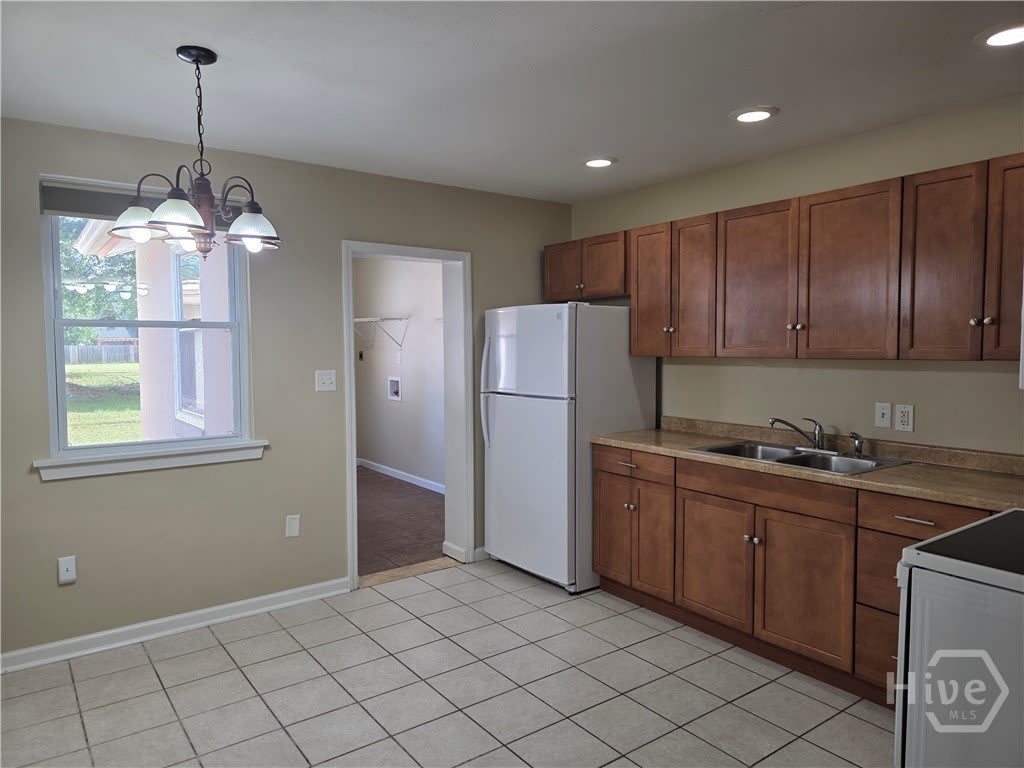 308 W Sixth Street – photo 5