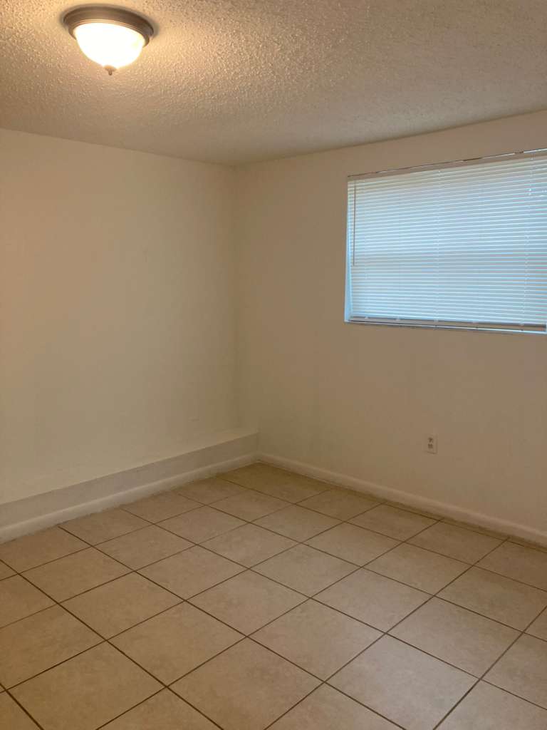 14007 N. 15th Street #101 – photo 4