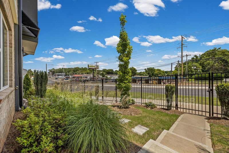 5640 Kingspan Drive – photo 4